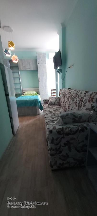 Студия Радуга У Моря Колхида Apartment Batumi Ngoại thất bức ảnh