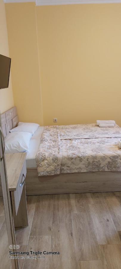 Студия Радуга У Моря Колхида Batumi Ngoại thất bức ảnh